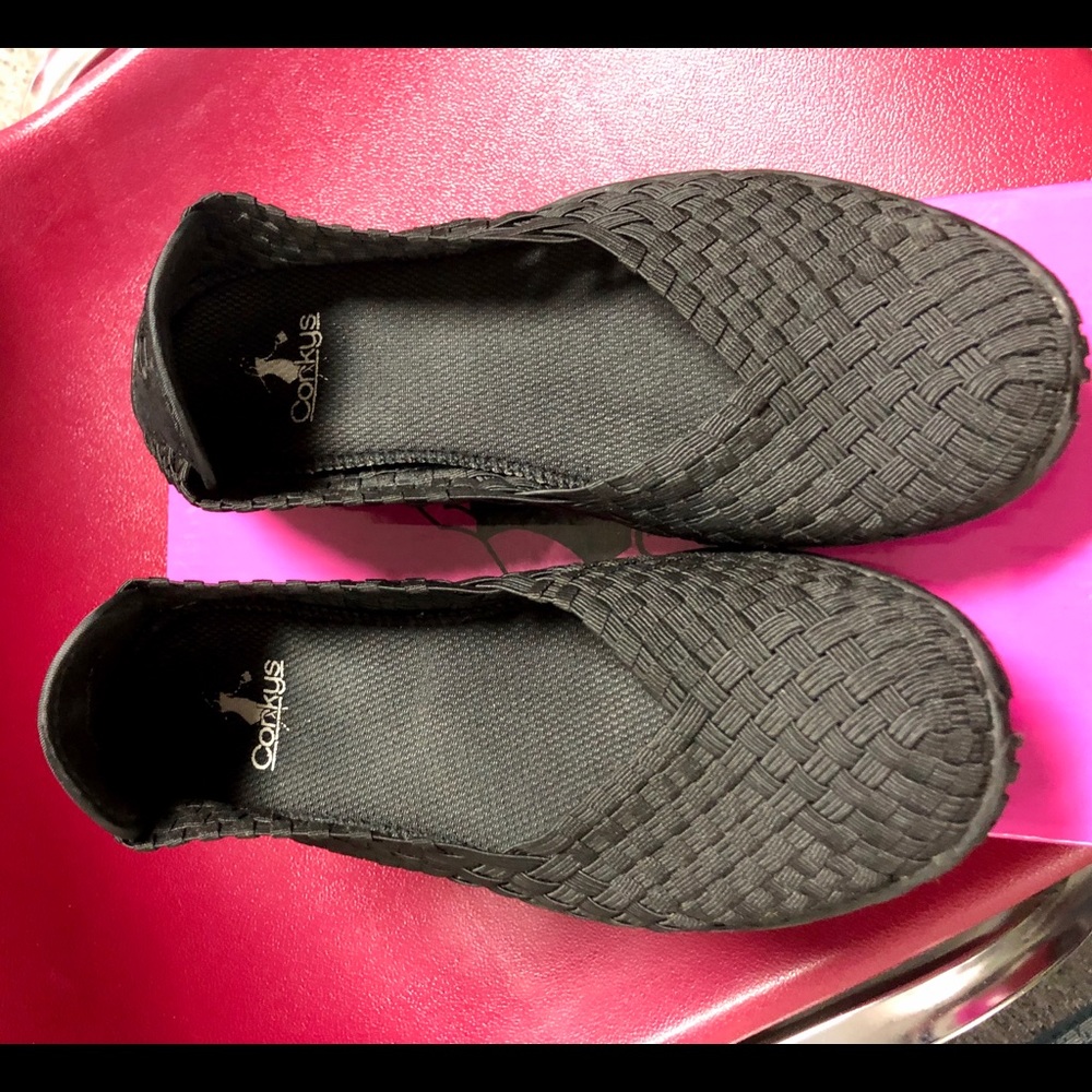 Corkys shoes worn once